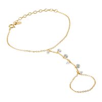 Alicia - Pierced Round Cut Hand Chain