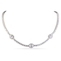 Khloe - Collar de corte ovalado