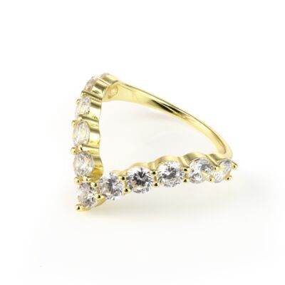 CHERI - V Shaped Bezel Set Ring